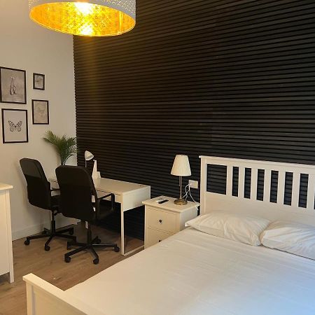 P18&Rooms Palestrina 18 Milano Exterior foto