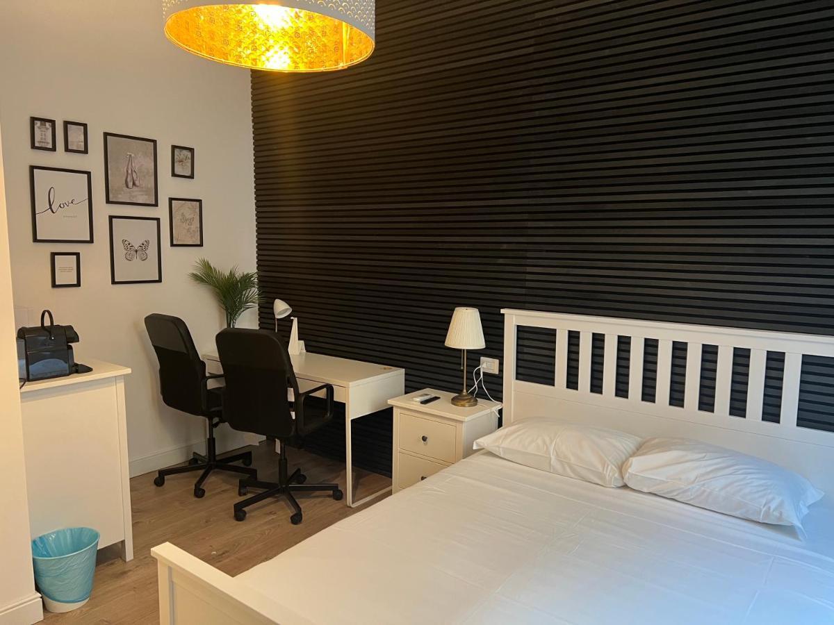 P18&Rooms Palestrina 18 Milano Exterior foto